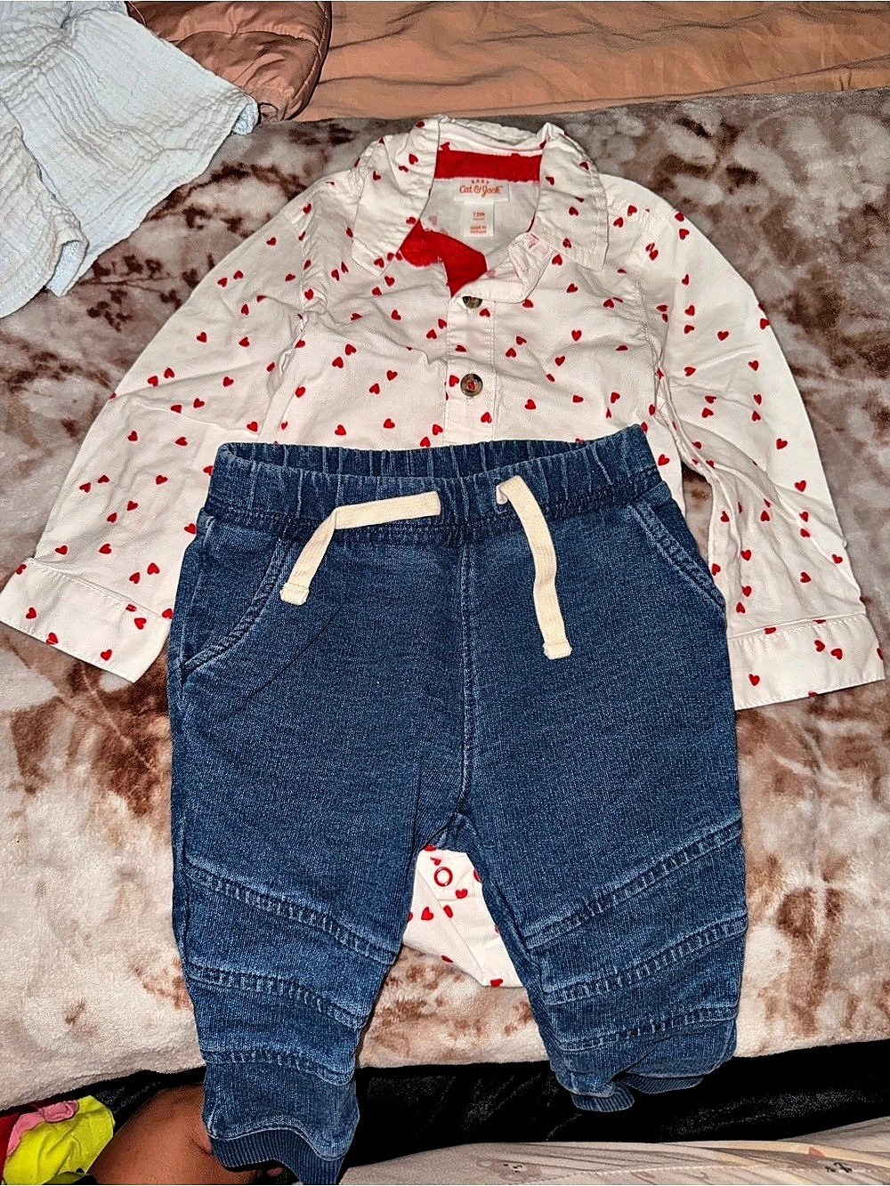 Cat & Jack Heart Print Baby Outfit Set Baby 12M